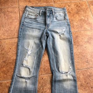 American eagle light wash bell bottom jeans